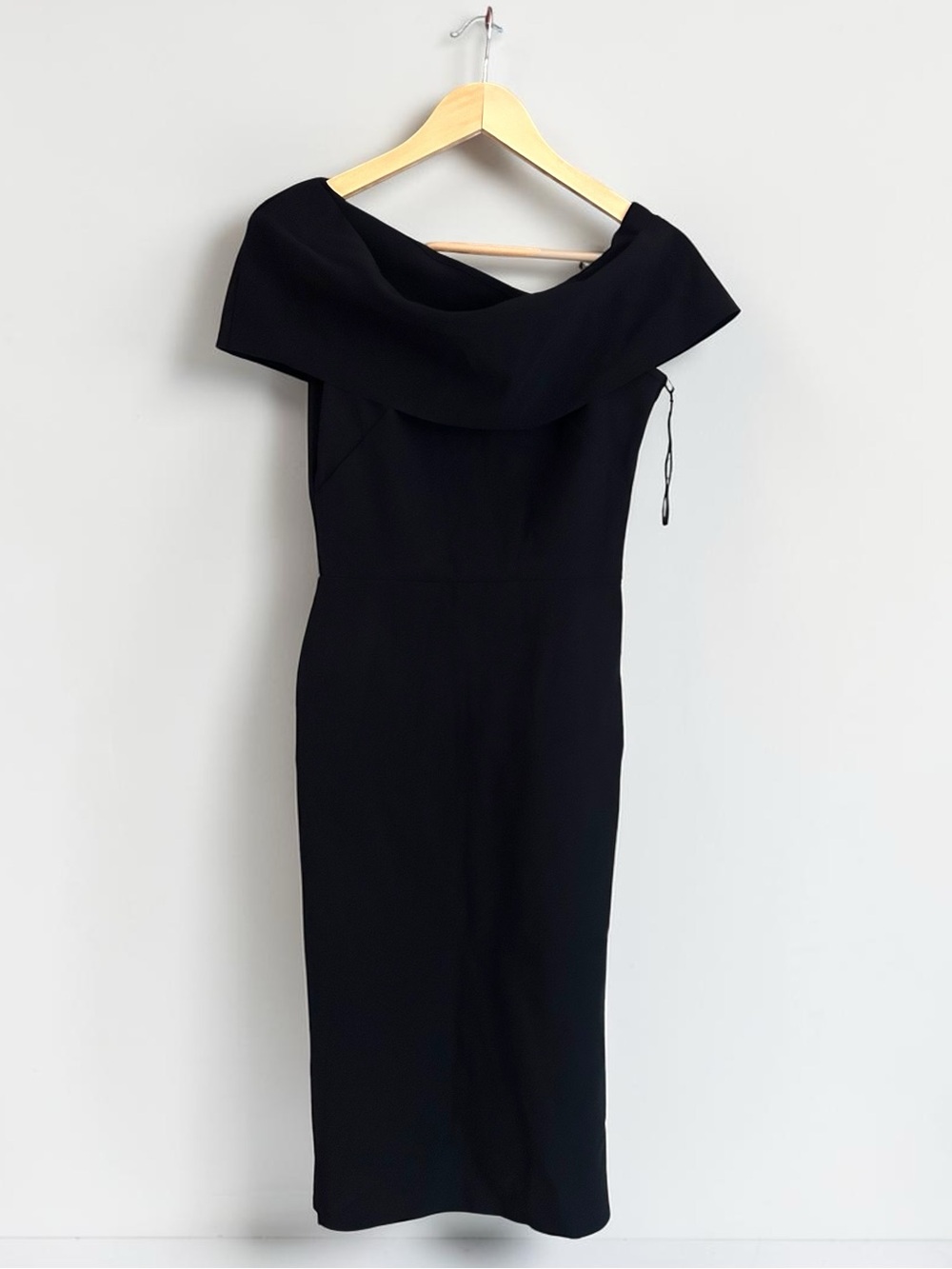 Greta Constantine Loanne Off Shoulder Black Midi Dress Sz Small LBD Cocktail - Picture 2 of 10